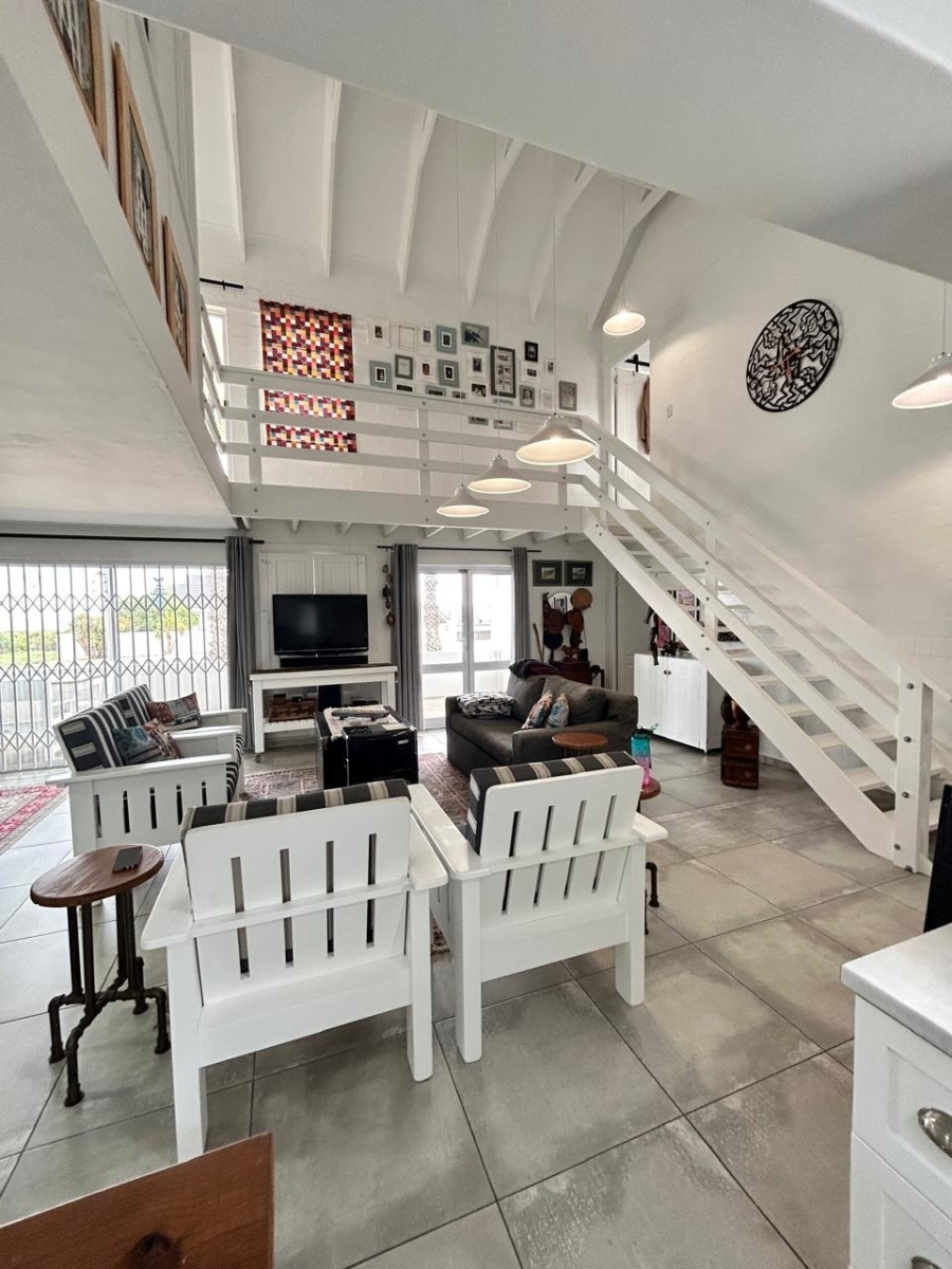 3 Bedroom Property for Sale in Britannia Bay Western Cape